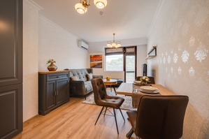 Prestige Central Apartments - Apartment 7 Photo